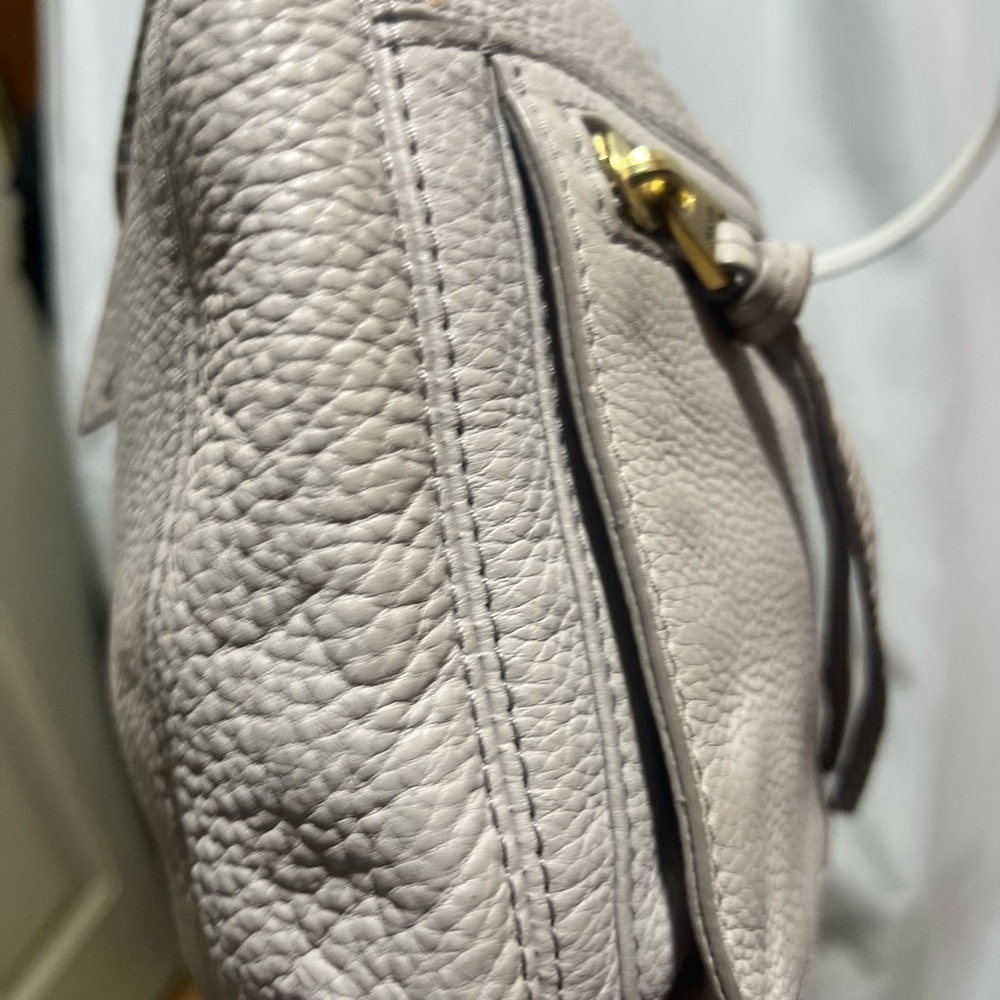 Fossil Taupe Leather Shoulder Bag | Adjustable Strap | Crossbody Option - Picture 8 of 11